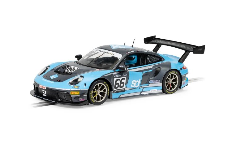 Scalextric C4415 - Porsche 911 GT3 R - Team Parker Racing - '22 British GT