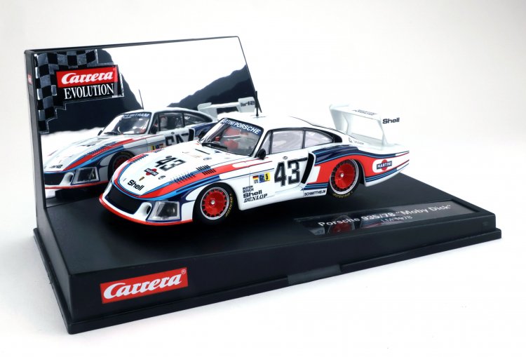 Carrera 27152 - Porsche 935/78 Martini Racing - '78 Le Mans - Click Image to Close