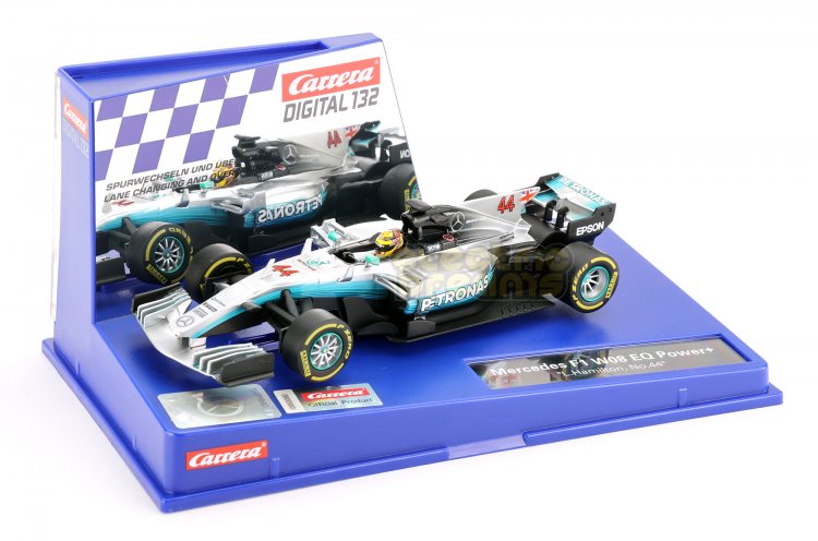 Carrera 30840 - Mercedes Benz F1 W08 - L. Hamilton #44 - Digital 132