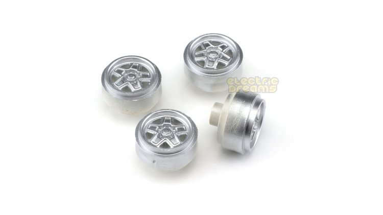 Team Slot 59028 - Pack of 4 Wheels - UR Quattro Silver