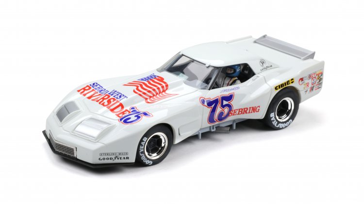 Revell/Monogram 85-4857 - Greenwood Corvette - '75 Sebring