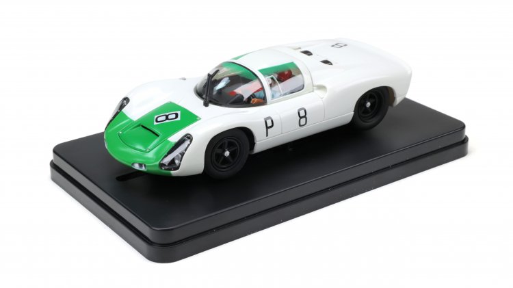 MRRC MC11051 - Porsche 910 #8