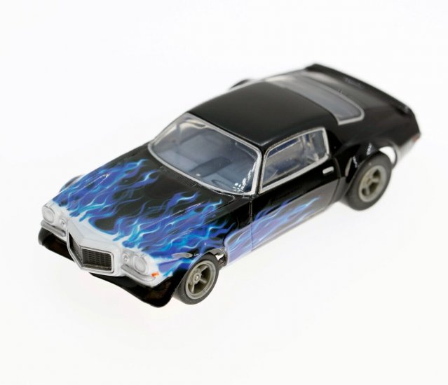 AFX 22046 - '73 Camaro - Wildfire Black/Blue - HO (1/64) scale