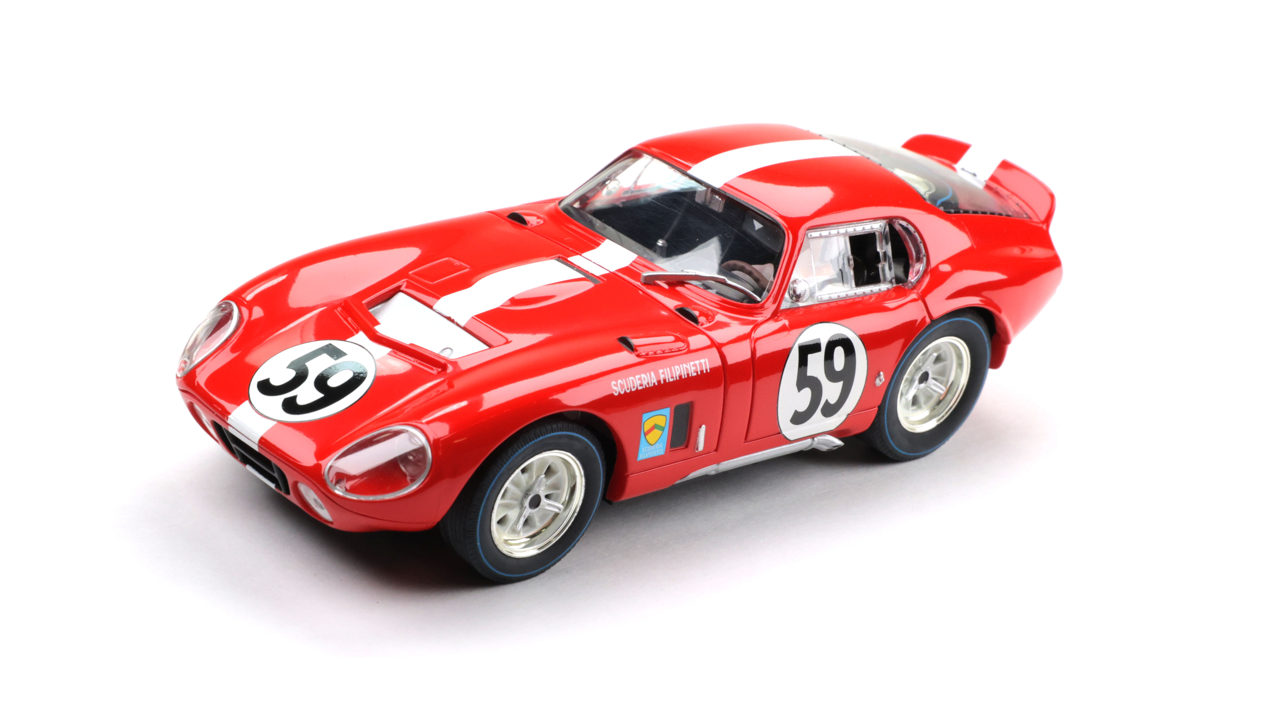 Revell/Monogram 85-4834 - Shelby Daytona Cobra Coupe - red