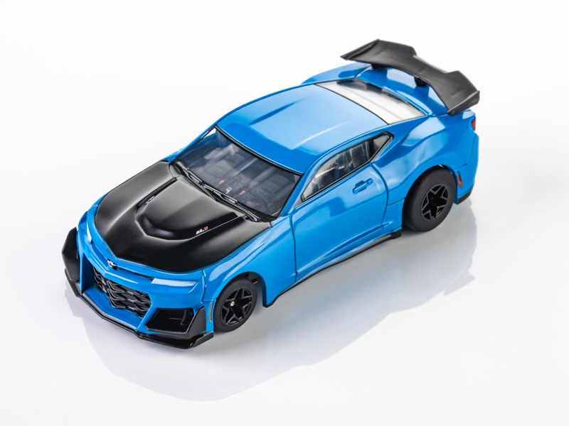 AFX 22079 - '21 Camaro 1LE - Rapid Blue - HO (1/64) scale