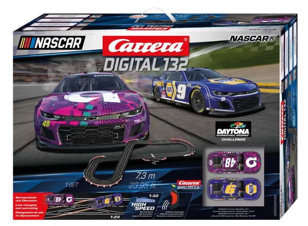 Carrera 30042 - DAYTONA CHALLENGE - Elliott vs Bowman - Wireless Controllers - Digital 132 race set