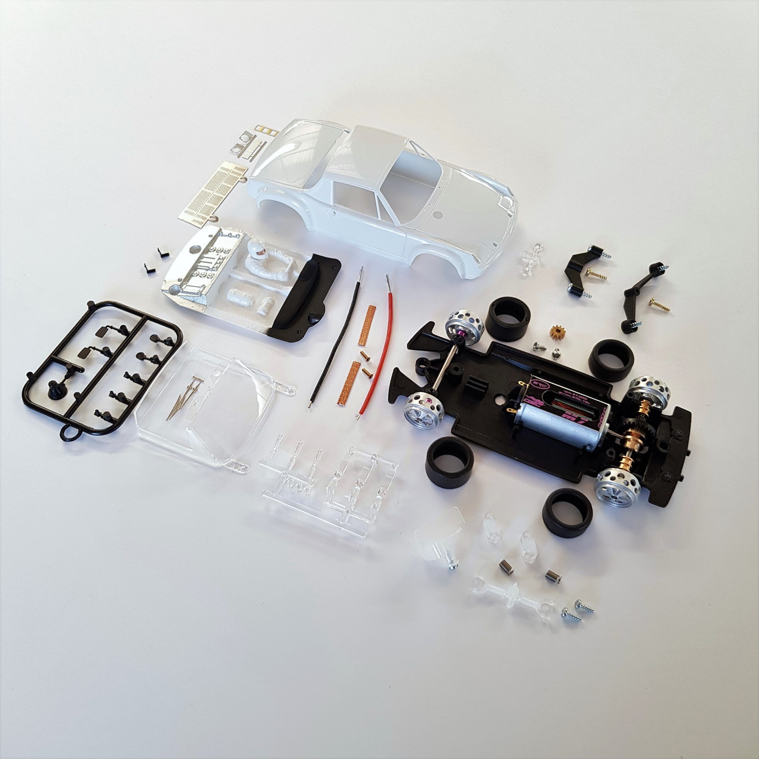 Sloting Plus - SP600005 - 3D Printed Chassis Carrera BMW DTM