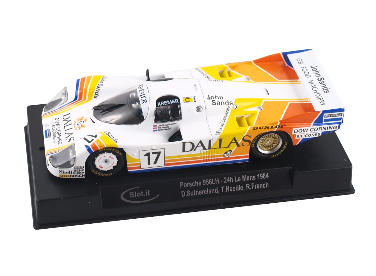 Slot.it CA02M - PRE-ORDER NOW! - Porsche 956 LH #17 - '84 Le Mans