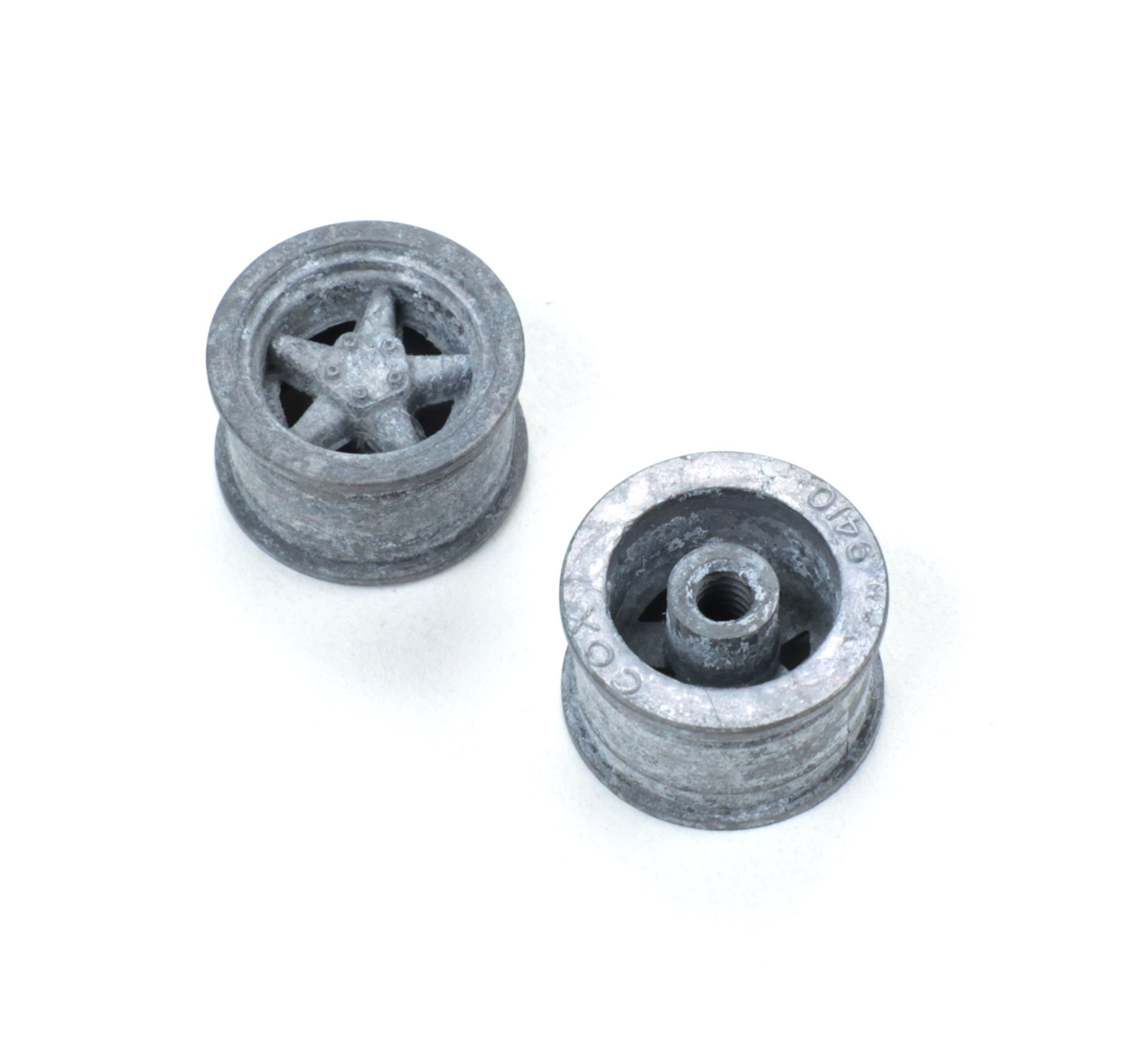 Cox - COX-9410 - 1/24 scale Ferrari Formula One front wheels