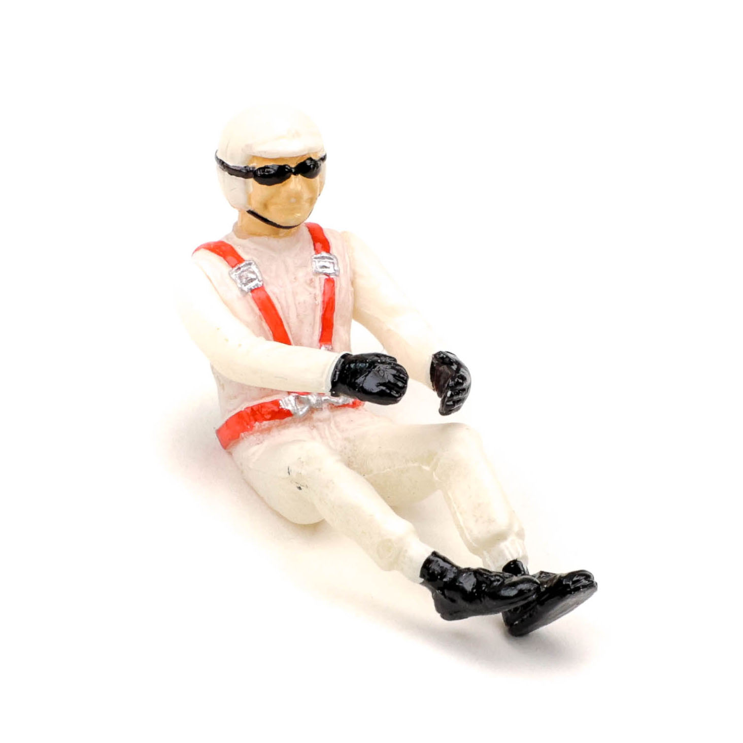 Pioneer FD201549 - Painted Driver Figure, White Helmet/White Suit/Black Belts