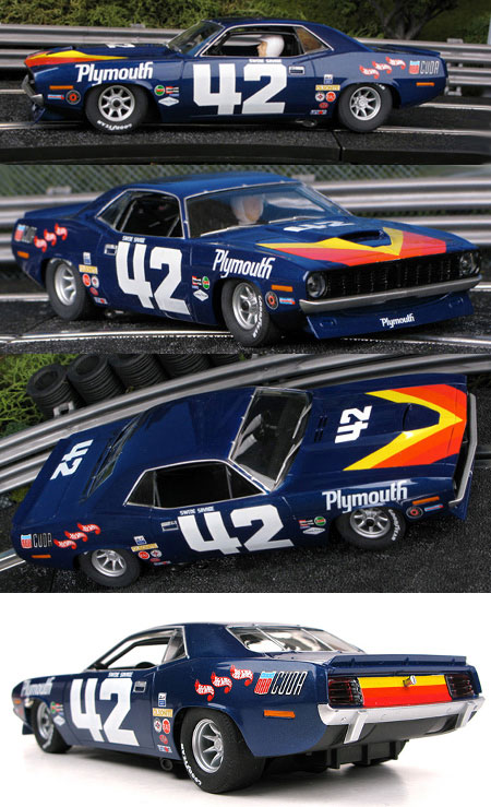 SCX 64420 1970 Barracuda TransAm car #42